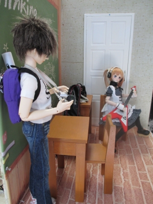 オタク4